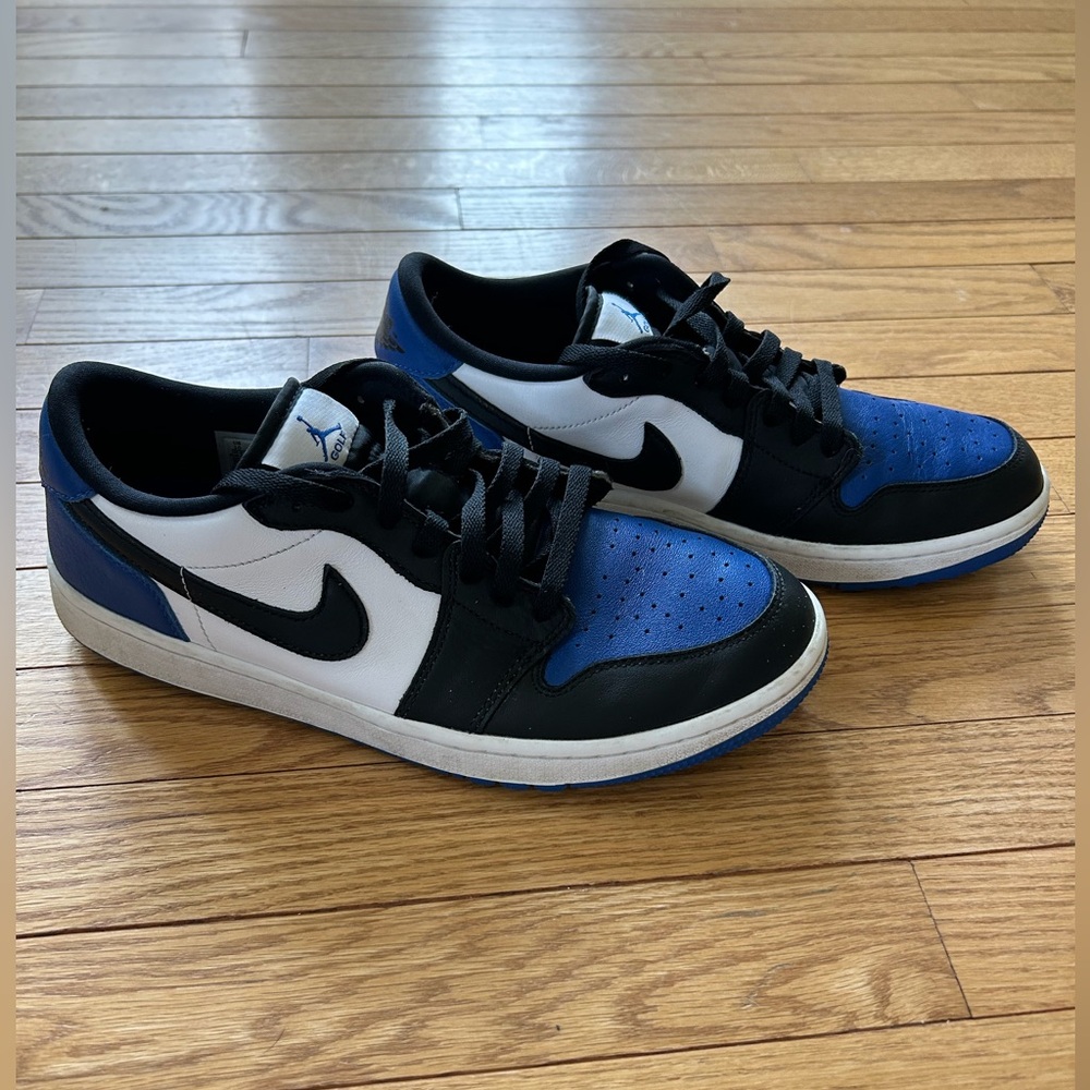 Nike brand Air Jordan Golf shoes. EUC Size 10